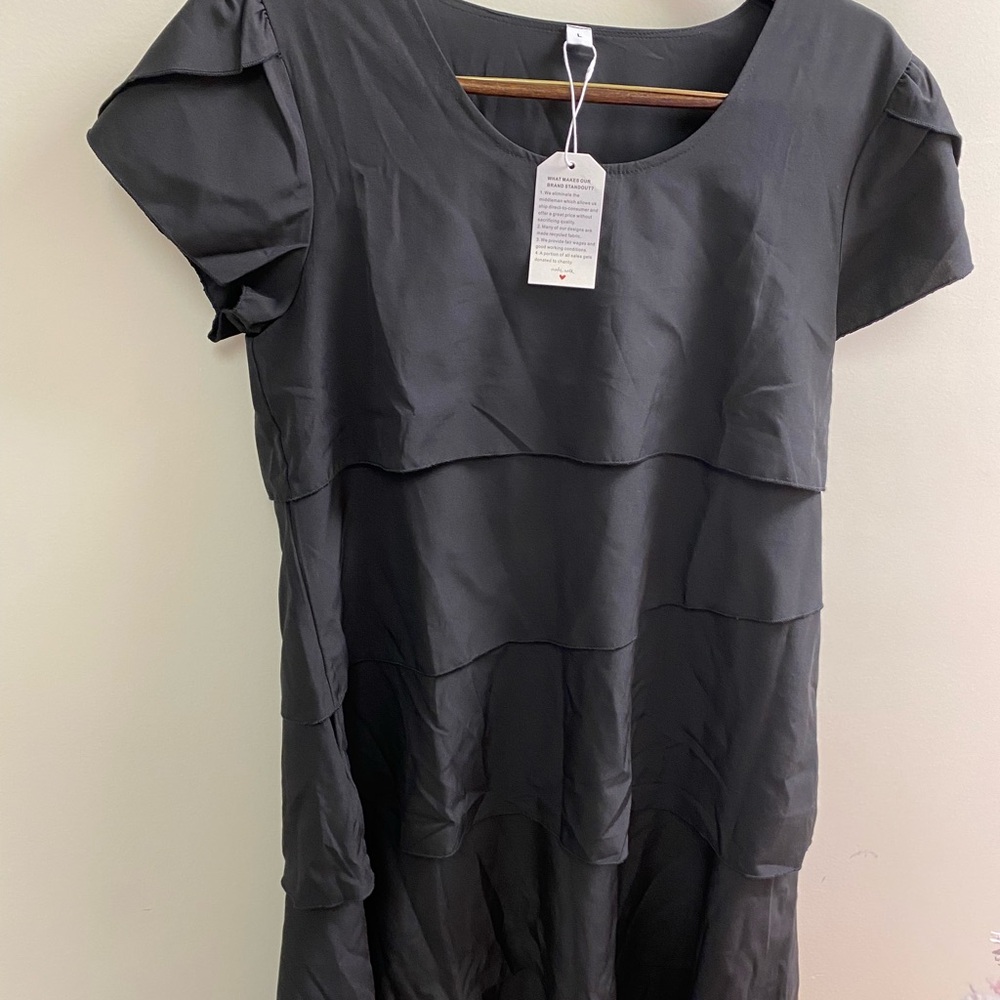 NWT Black Tiered Short Sleeve Dress
